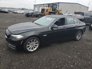 BMW 5 Series XI 3.0L 6 2014