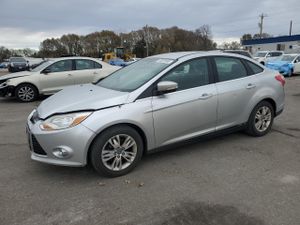 Ford Focus SEL 2.0L 4 2012