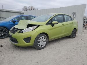 Ford Festiva SE 1.6L 4 2013