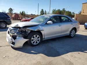Toyota Camry BASE 2.5L 4 2011