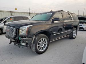 GMC Yukon DENALI 6.2L 8 2015