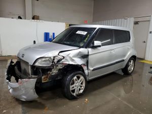 Kia Soul + 2.0L 4 2010