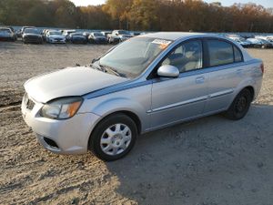 Kia Rio BASE 1.6L 4 2011