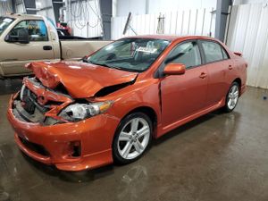 Toyota Corolla BASE 1.8L 4 2013