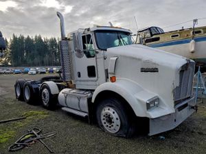 Kenworth T-series T800 6 2005