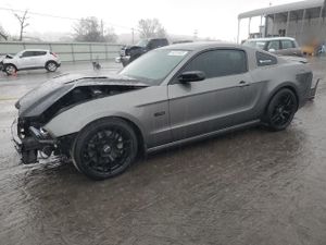 Ford Mustang GT 5.0L 8 2013