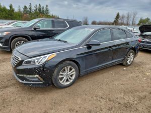 Hyundai Sonata SE 2.4L 4 2015