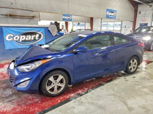 Hyundai Elantra GS 1.8L 4 2013