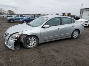 Nissan Altima BASE 2.5L 4 2012