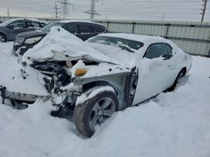 Dodge Challenger SXT 3.6L 6 2015