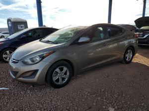 Hyundai Elantra SE 1.8L 4 2015