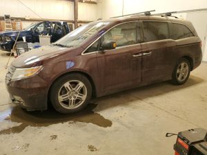 Honda Odyssey TOURING 3.5L 6 2013