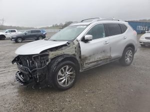 Nissan Rogue S 2.5L 4 2015