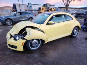Volkswagen Beetle 2.5L 5 2012