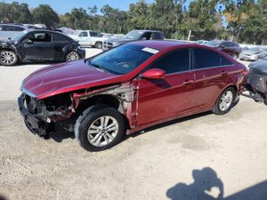 Hyundai Sonata GLS 2.4L 4 2013