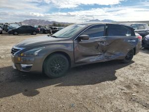 Nissan Altima 2.5 2.5L 4 2015