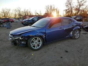 Dodge Avenger SE 2.4L 4 2013