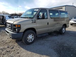 Ford Econoline E250 VAN 5.4L 8 2013