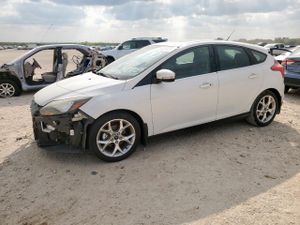 Ford Focus TITANIUM 2.0L 4 2013