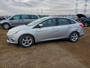 Ford Focus SE 2.0L 4 2014