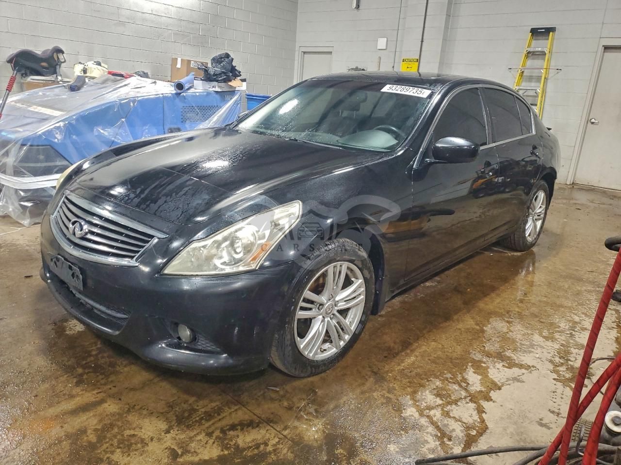 Infiniti G37 3.7L 6 2011