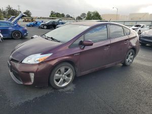 Toyota Prius 1.8L 4 2013