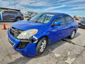 Nissan Versa S 1.6L 4 2014