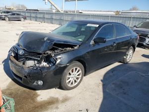 Toyota Camry BASE 2.5L 4 2011
