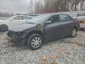 Toyota Corolla BASE 1.8L 4 2013