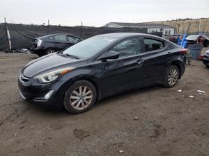 Hyundai Elantra SE 1.8L 4 2015