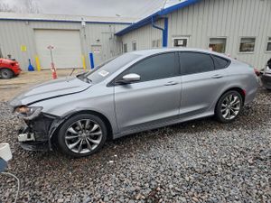 Chrysler 200 S 2.4L 4 2015