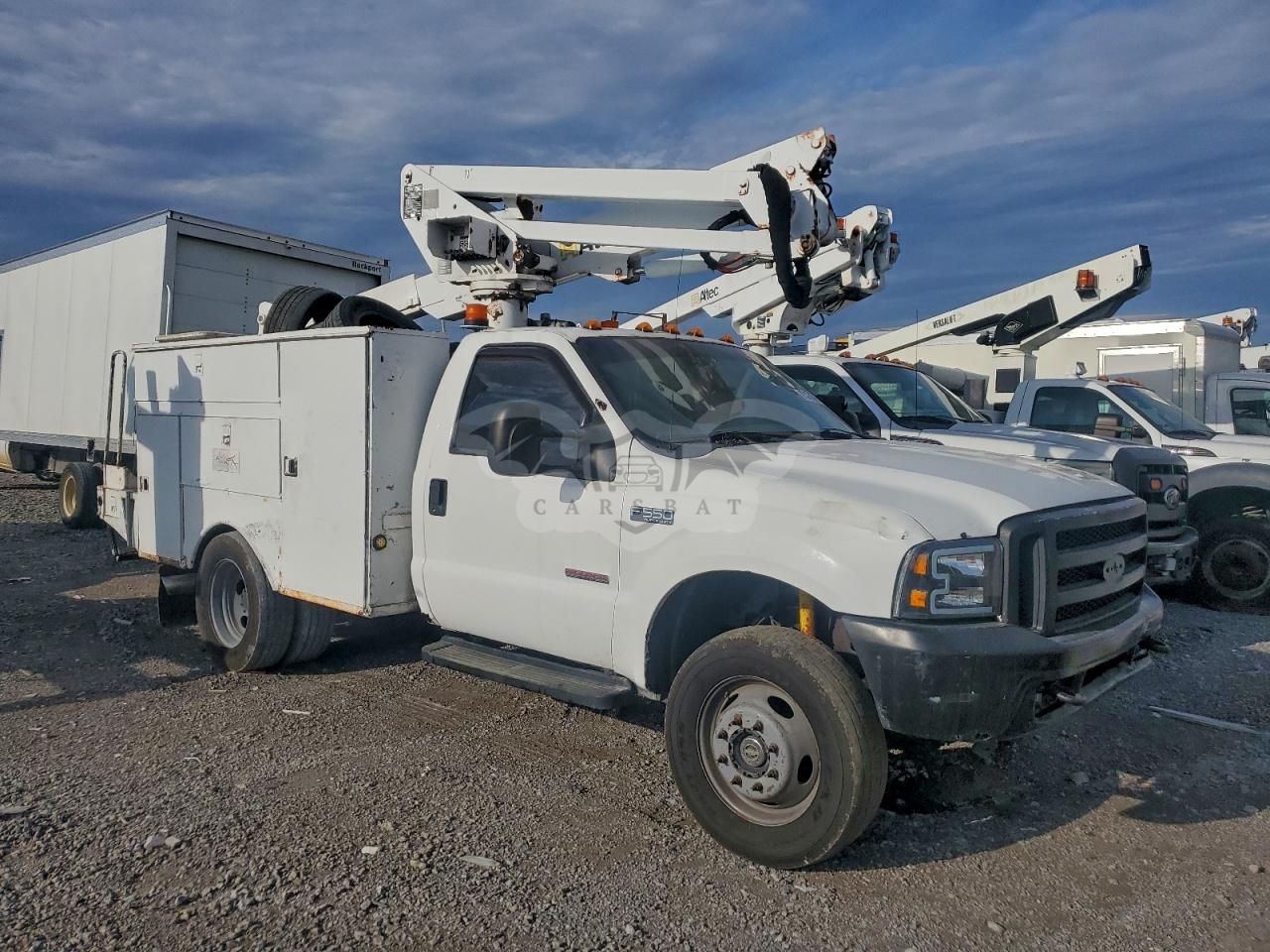 Ford F550 SUPER DUTY 6.0L 8 2004