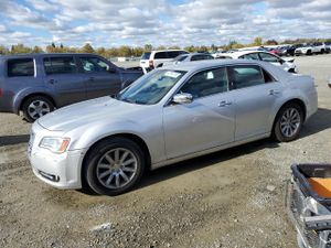 Chrysler 300 LIMITED 3.6L 6 2012
