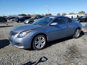 Nissan Altima S 2.5L 4 2012