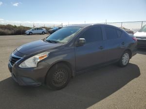 Nissan Versa S 1.6L 4 2015