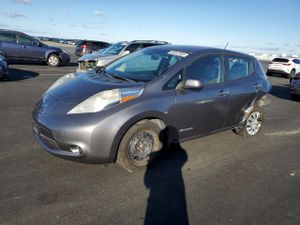 Nissan Leaf S U 2015