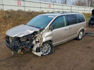 Chrysler Town & Country LIMITED 3.6L 6 2013