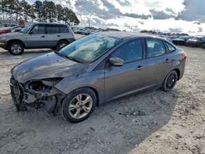 Ford Focus SE 2.0L 4 2014