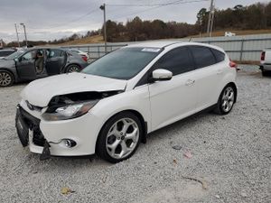 Ford Focus TITANIUM 2.0L 4 2014