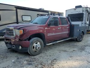 GMC Sierra K3500 DENALI 6.6L 8 2013