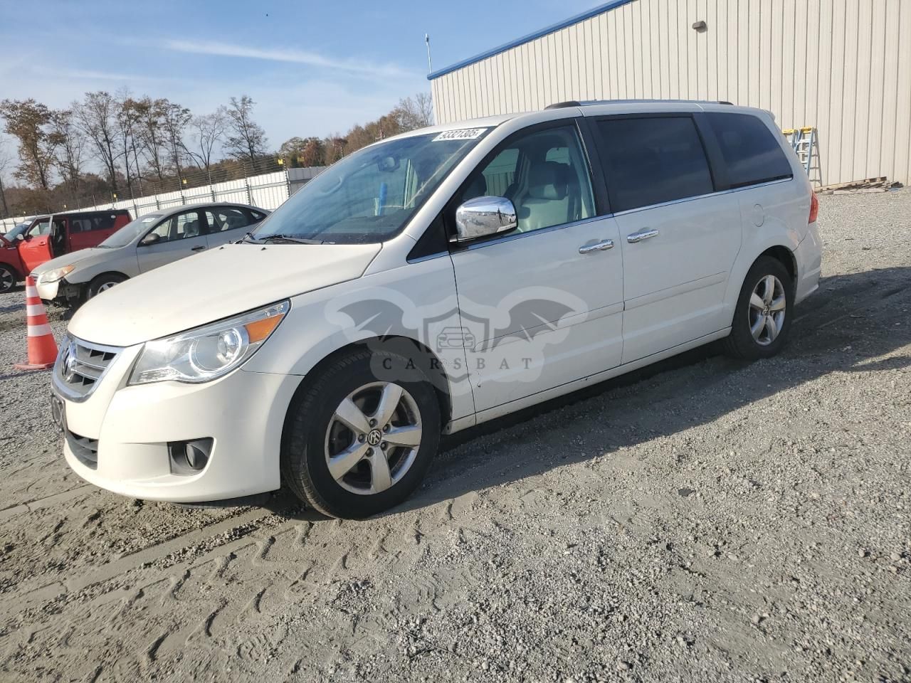 Volkswagen Routan SEL PREMIUM 3.6L 6 2012