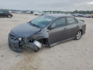 Toyota Corolla BASE 1.8L 4 2011