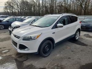 Ford Escape TITANIUM 2.0L 4 2013