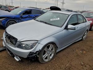 Mercedes-Benz C 300 4MATIC 3.0L 6 2011