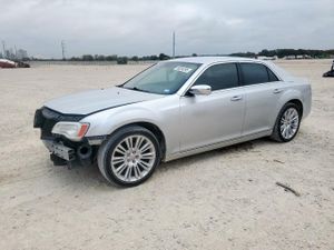 Chrysler 300 LIMITED 3.6L 6 2011