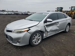 Toyota Avalon BASE 3.5L 6 2013