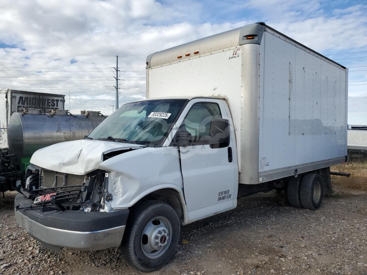 GMC Savana CUTAWAY G3500 6.0L 8 2015