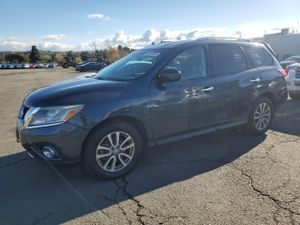Nissan Pathfinder S 3.5L 6 2015