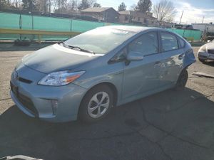 Toyota Prius 1.8L 4 2015
