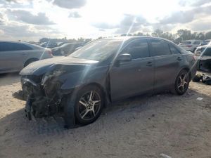 Toyota Camry BASE 2.5L 4 2011